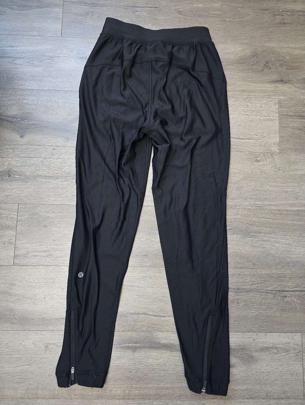 Lululemon On The Fly Joggers Black Size 2